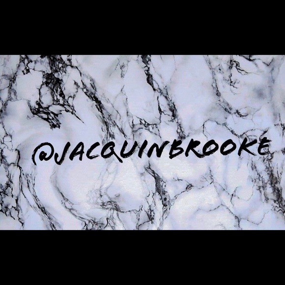 Meet your Posher, Brooke - Picture 1 of 1